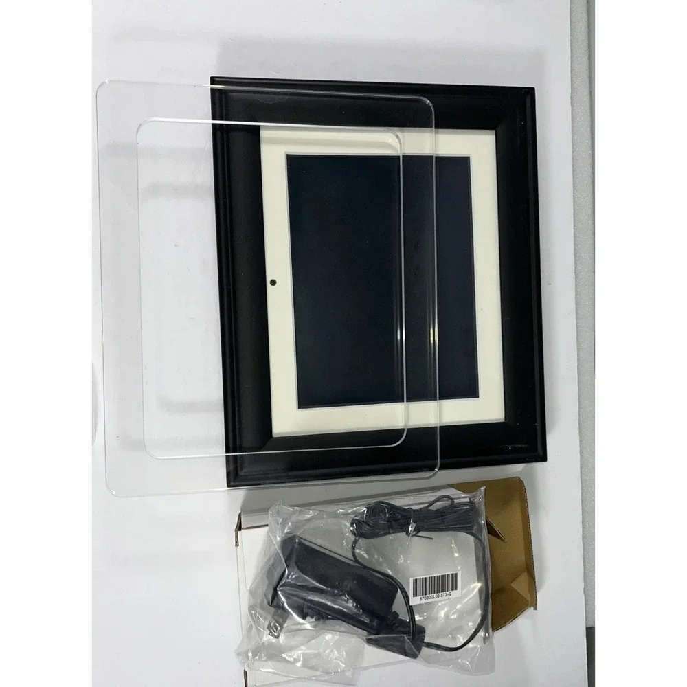 Pandigital 8 inch LCD Digital Photo Frame